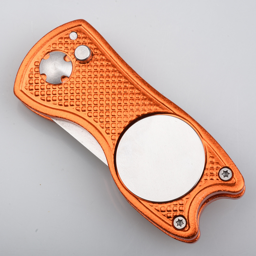 Aluminum Alloy Foldable Golf Divot Tool W/ Metal Prongs And Magnetic Ball Marker