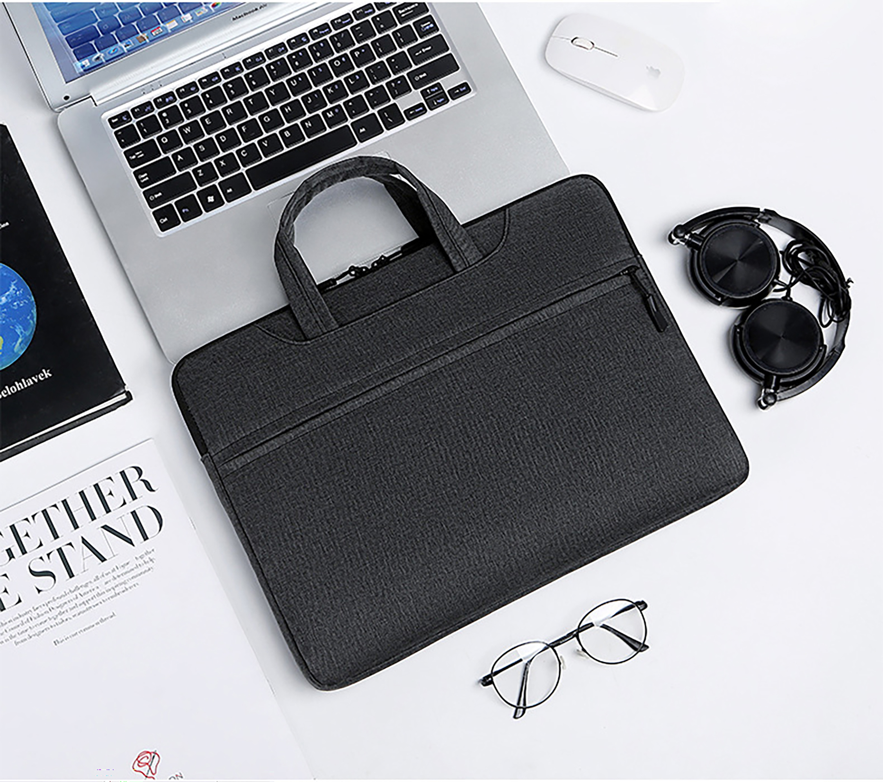 14 inch Laptop Case With Belt 14 inch Laptop Case With Belt